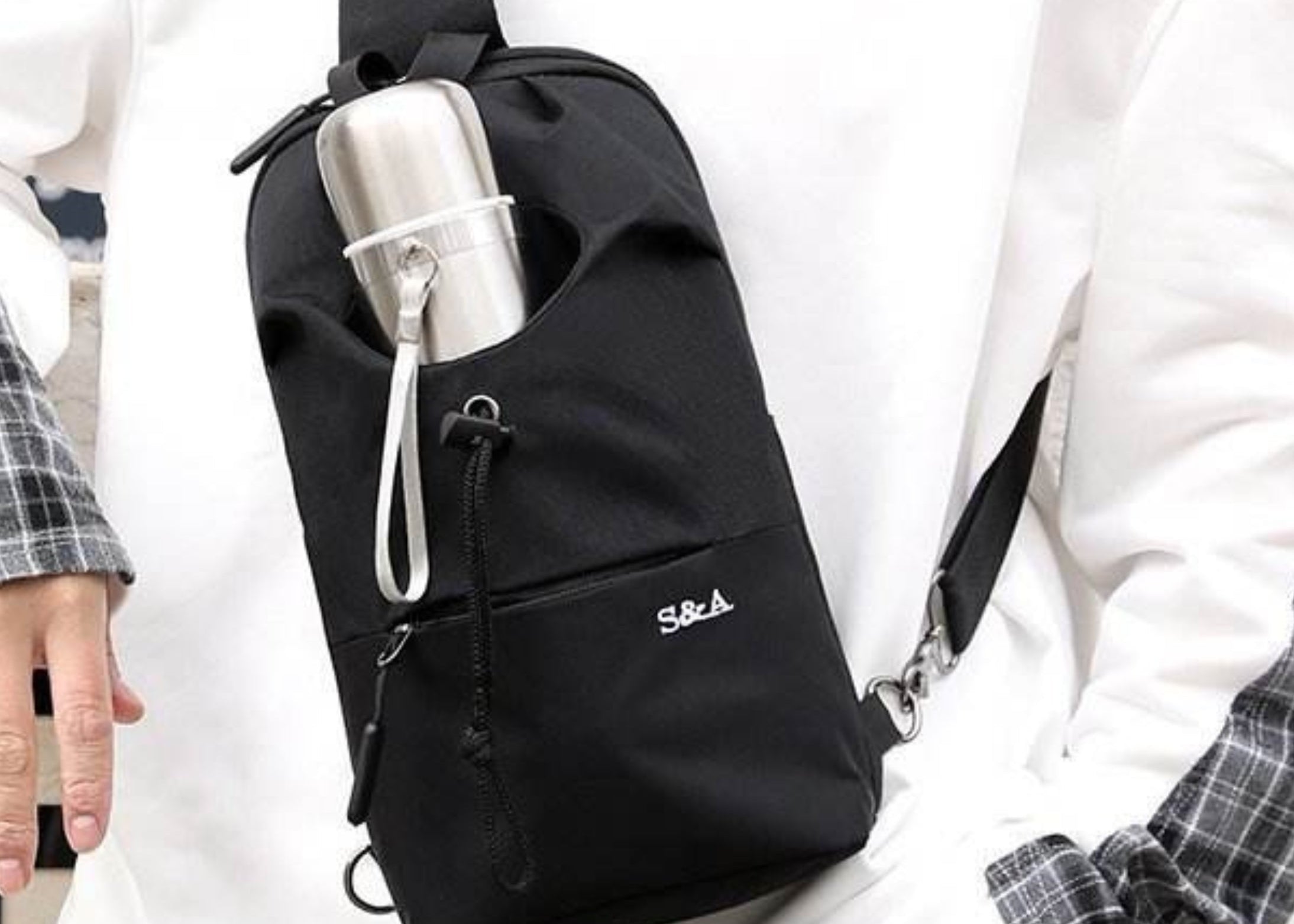 StreetVibe Bottle crossbody