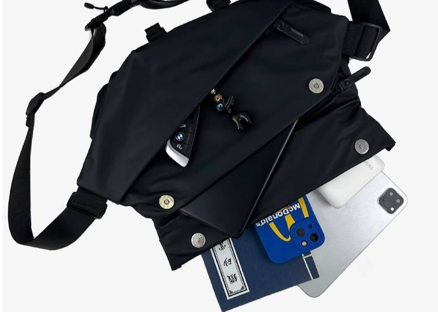 Ditch magnetic buckle Shoulder Bag